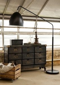 industriel-03-403x570